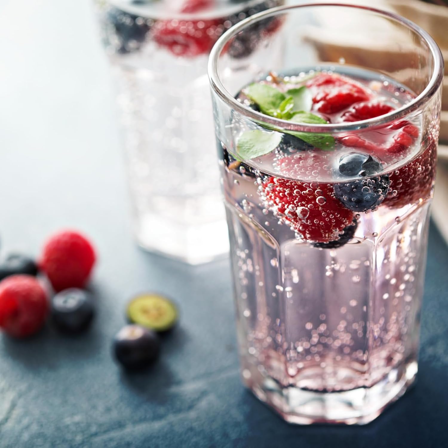 Clearly Canadian Country Raspberry Sparkling Spring Water Beverage, Na ...