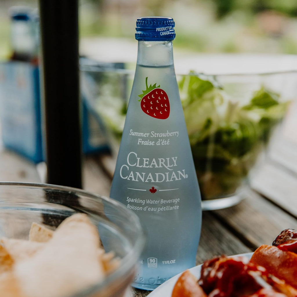 Clearly Canadian Summer Strawberry Sparkling Spring Water Beverage, Natural & Carbonated. 1 Case (12 Bottles x 325mL)